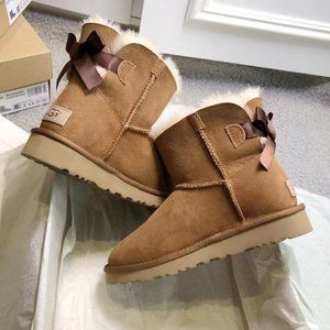 New UGG Classic Ultra Mini Boot Chestnut (Women's). PRICE IS FIRM